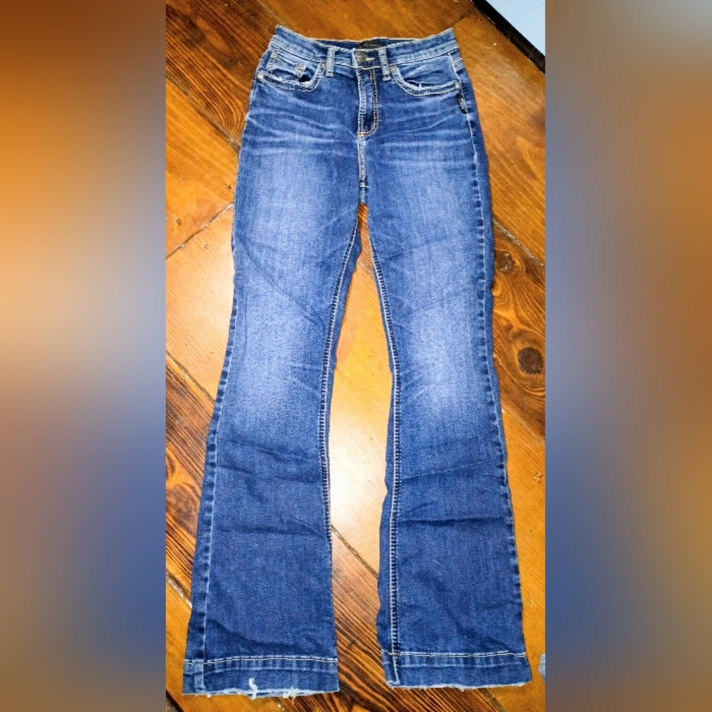 Silver Jeans Womens Size 25 x 31 AIKO Bootcut